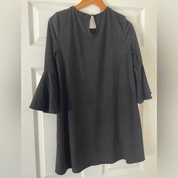 Jack by B.B. Dakota Ultra Suede Bell Sleeve Little Black Dress Size Small - Picture 3 of 3